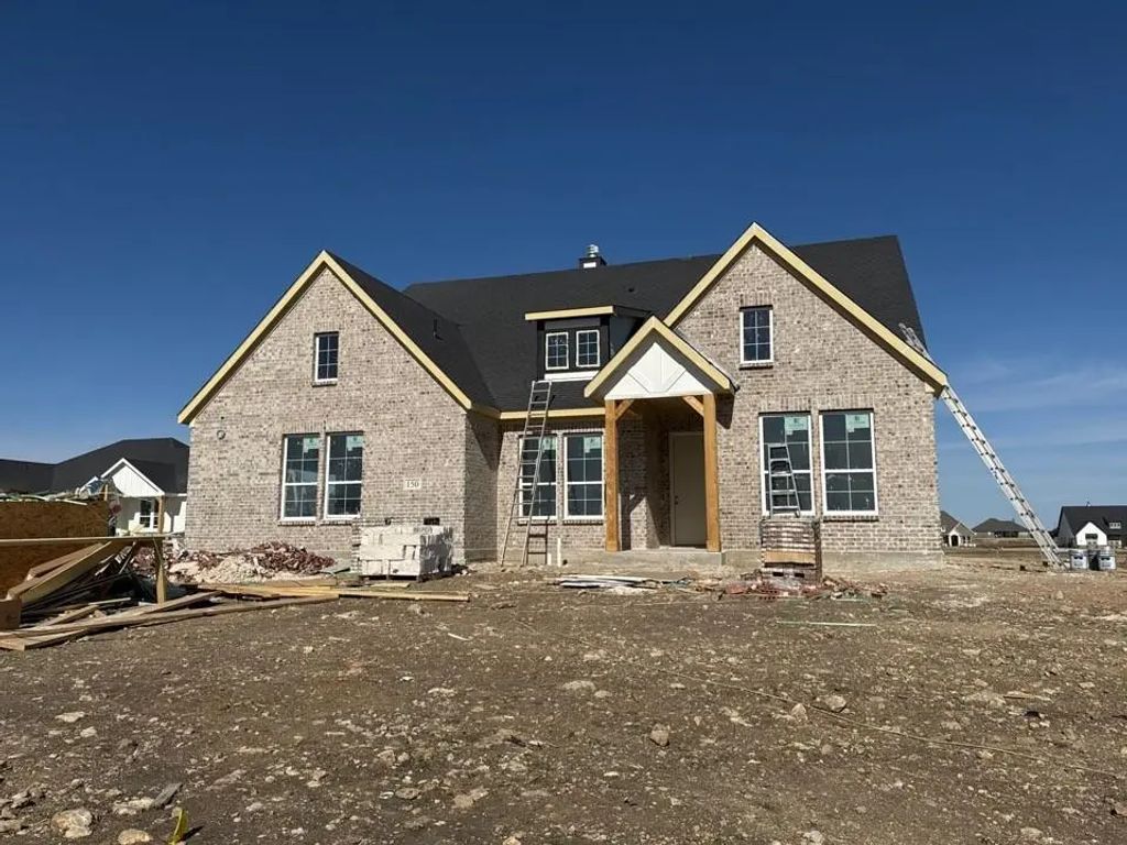 150 Snowy Owl Trail, New Fairview