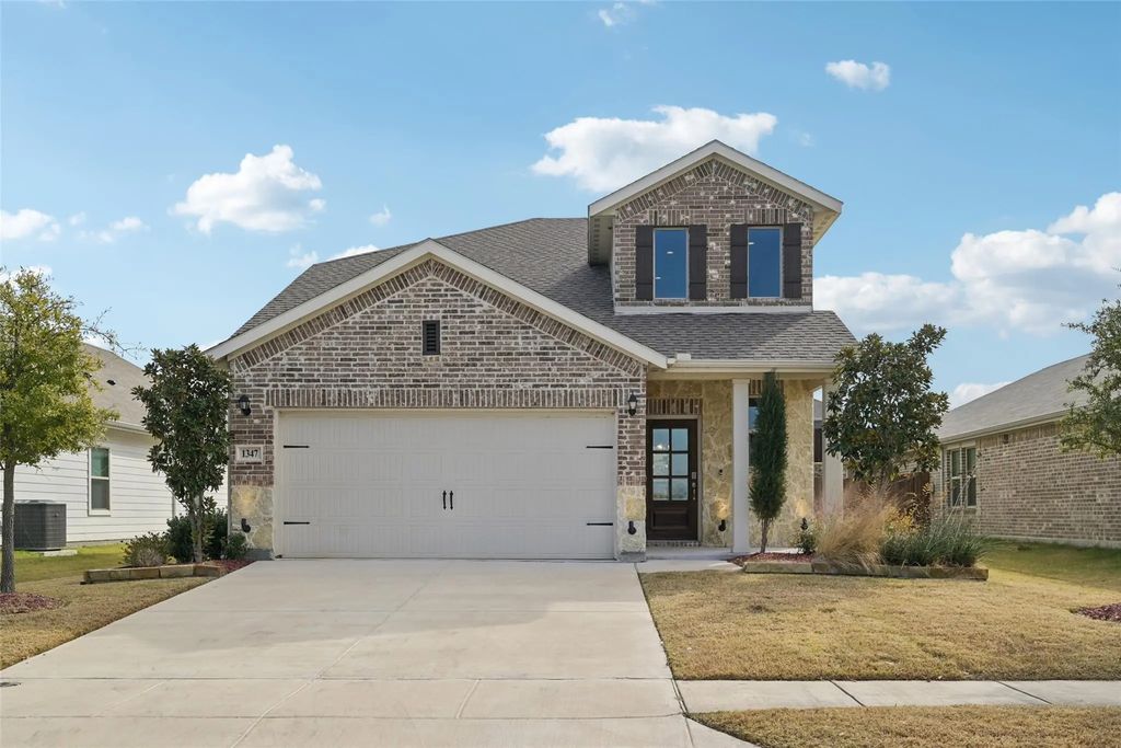 1347 Cress Garden Lane, Forney