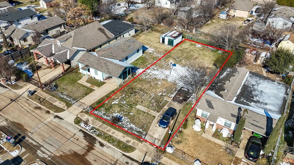 8003 S Nassau Circle, Dallas