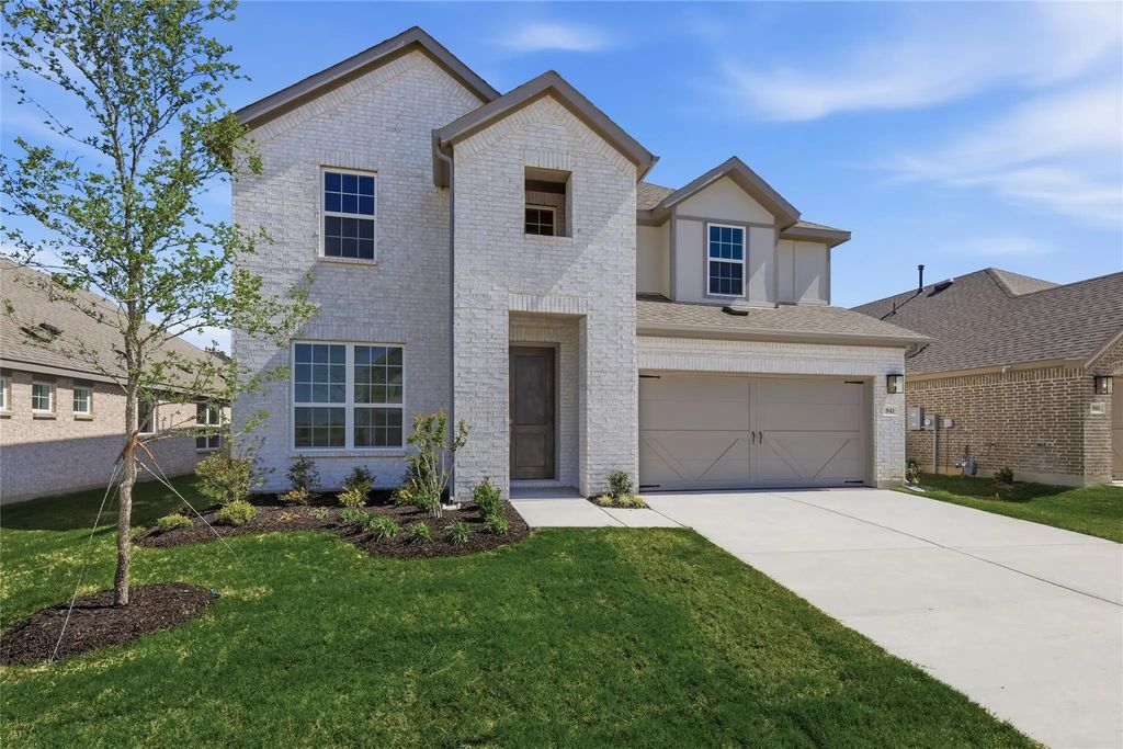 941 Schuberts Road, Fort Worth