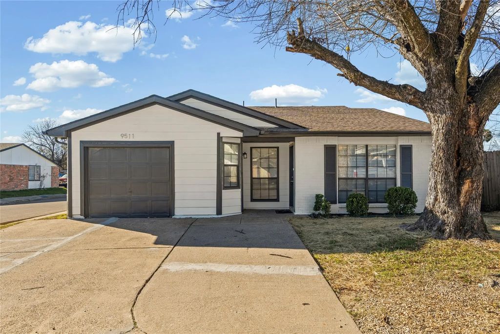 9511 Culberson Street, Dallas