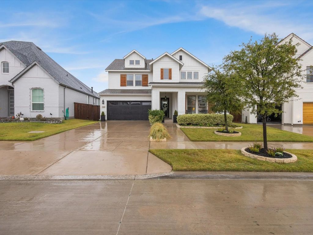 2325 Offerande Drive, Fort Worth
