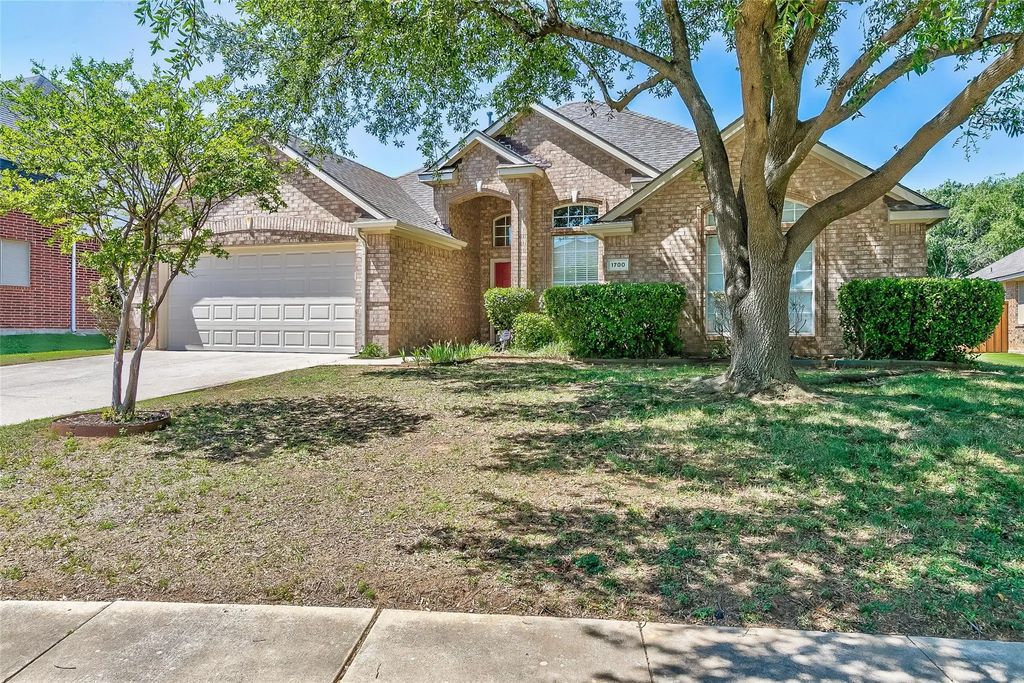 1700 Hidden Brook Trail, Flower Mound