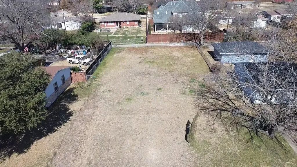 407 Maple Street, Richardson