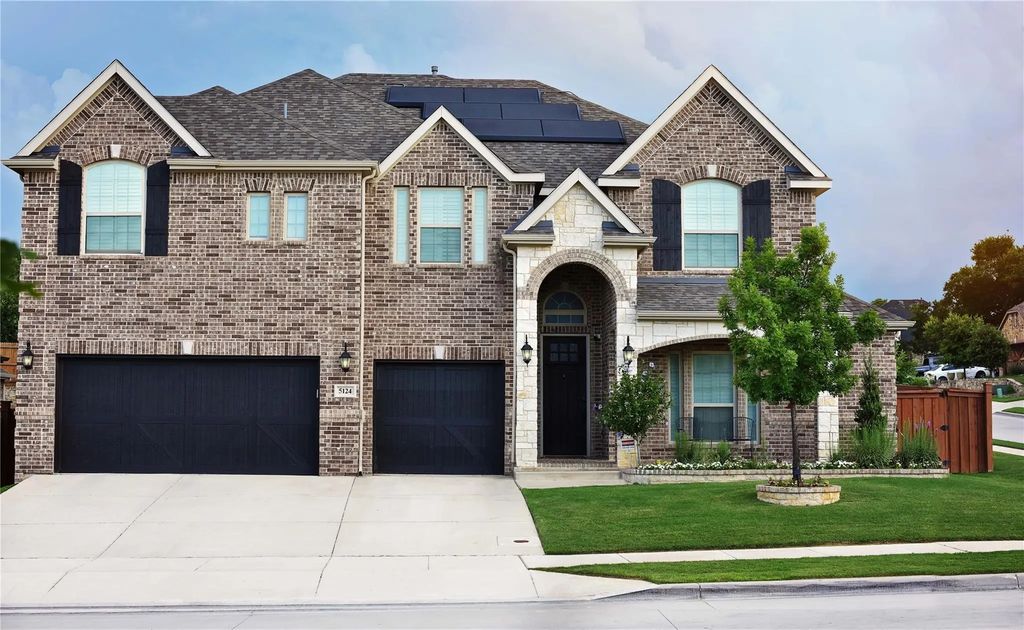 5124 Windstone Drive, Fort Worth