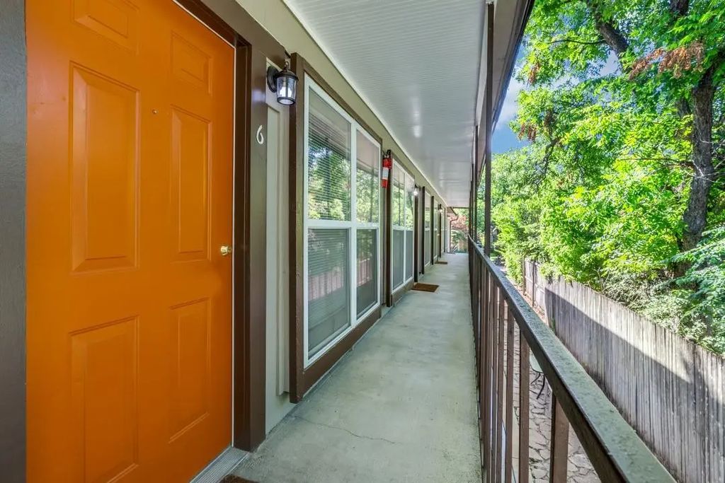 5508 Tremont Street 6, Dallas