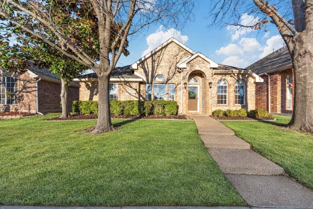 5624 Sundance Drive, The Colony