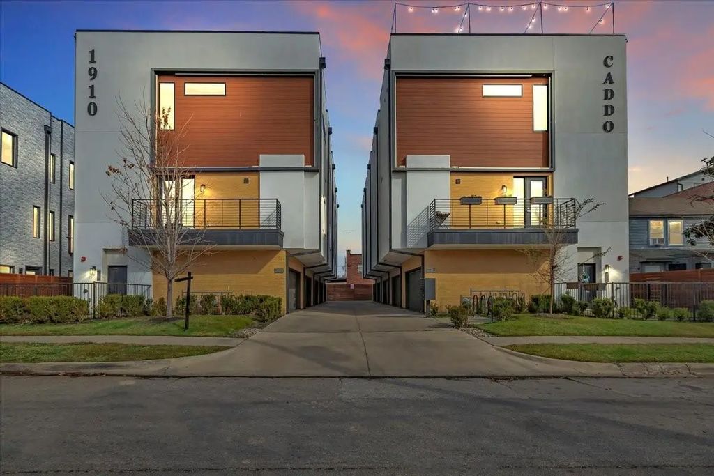 1910 Caddo Street A205, Dallas
