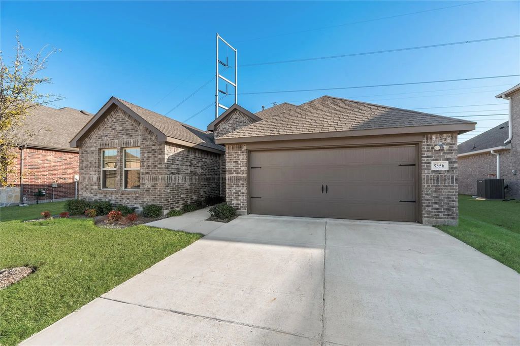 8356 George Brown Drive, Garland