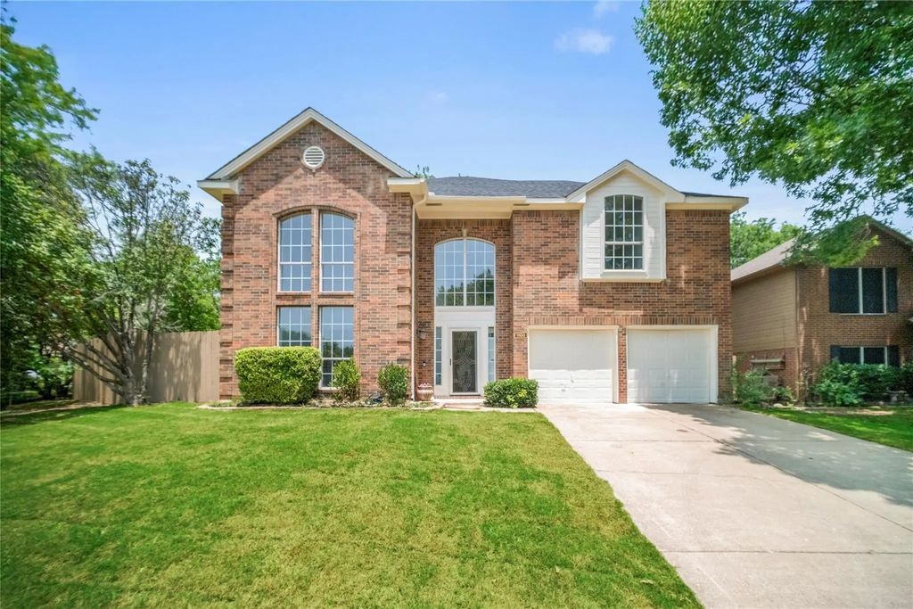 1100 Hyde Park Drive, McKinney