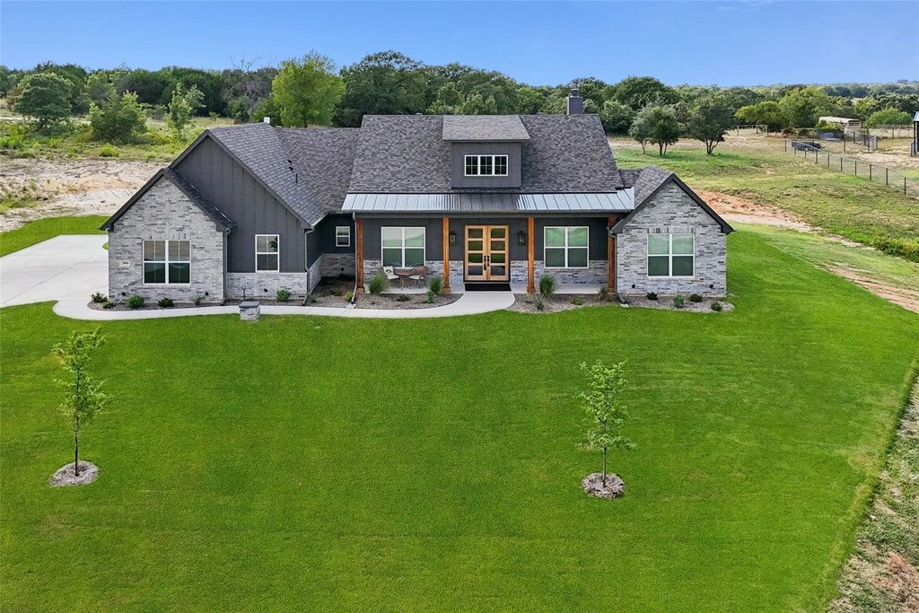 3004 Parker Meadows Court, Weatherford
