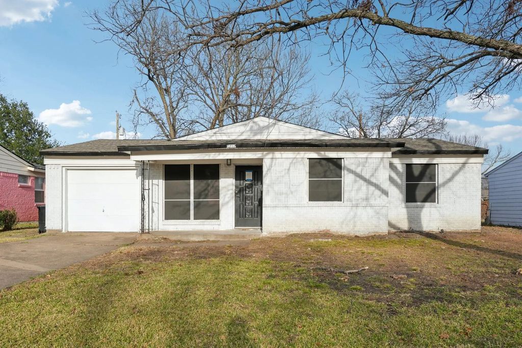 4712 Harper Drive, Mesquite