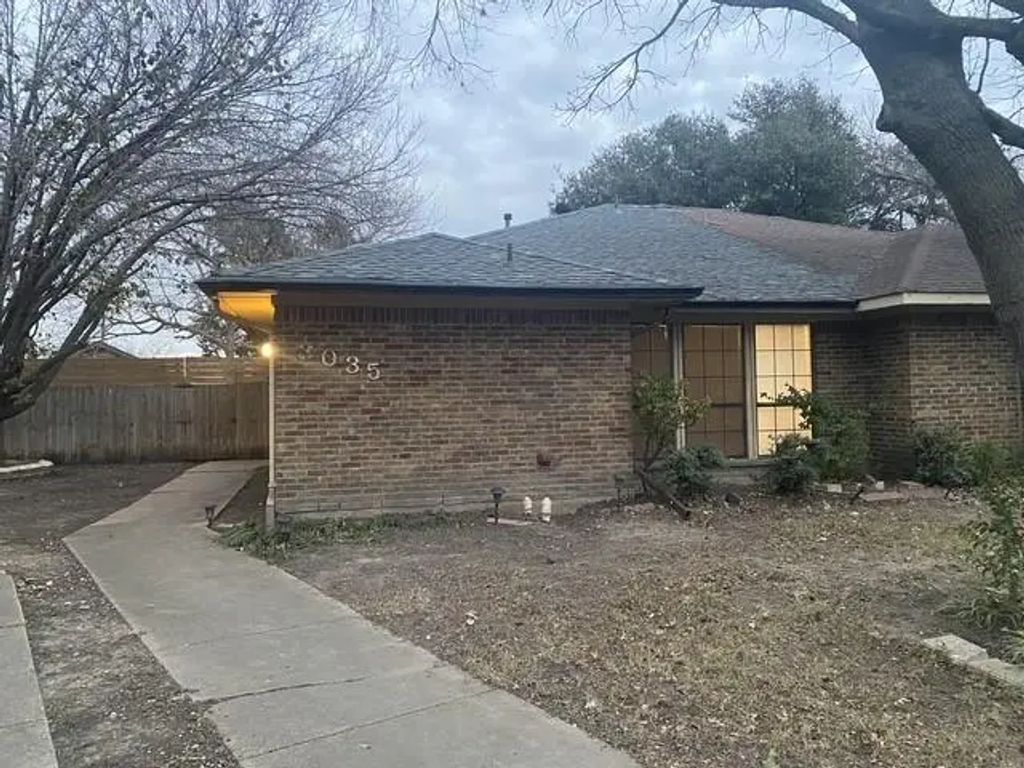 3035 Allister Street, Dallas