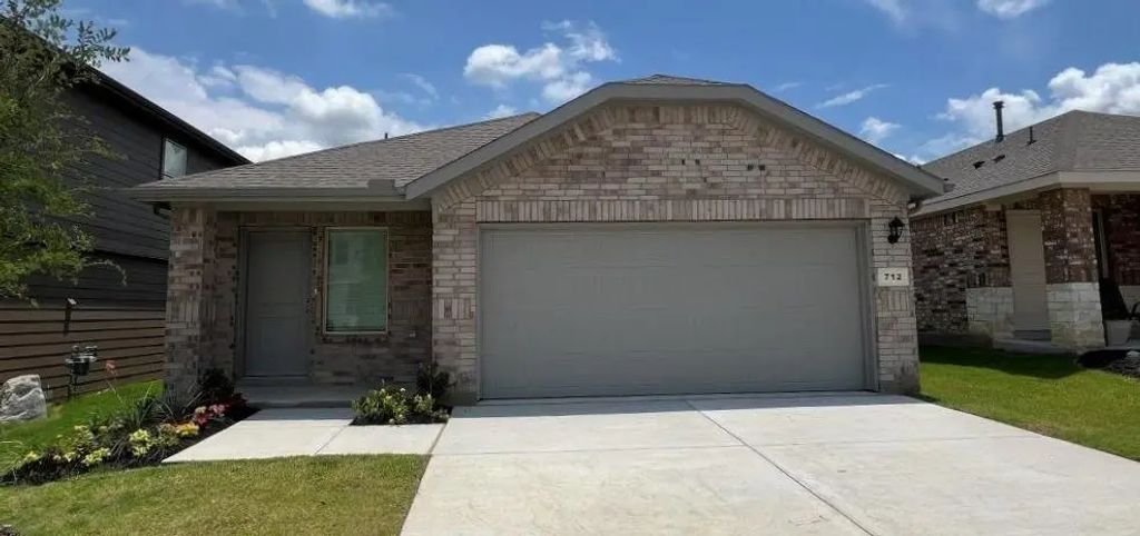 712 Shaded Grove Drive, Denton