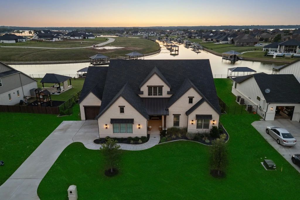 12527 Palmer Drive, Fort Worth