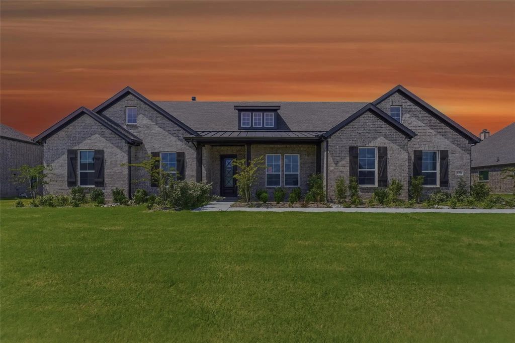 370 Cobb Road, Leonard