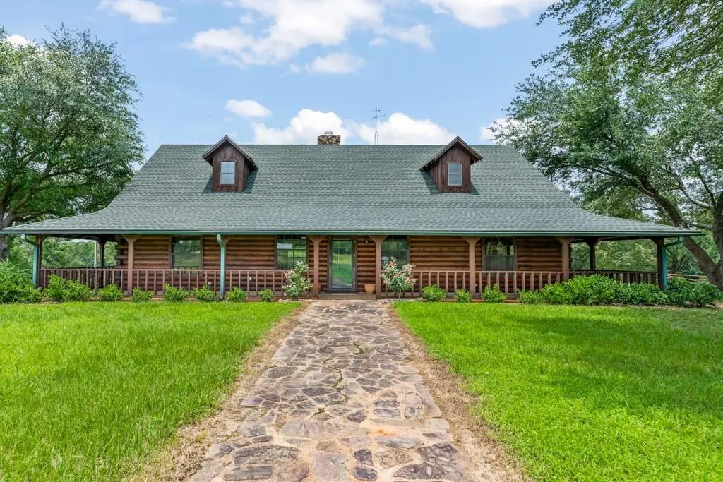 4834 Fm 2088, Gilmer