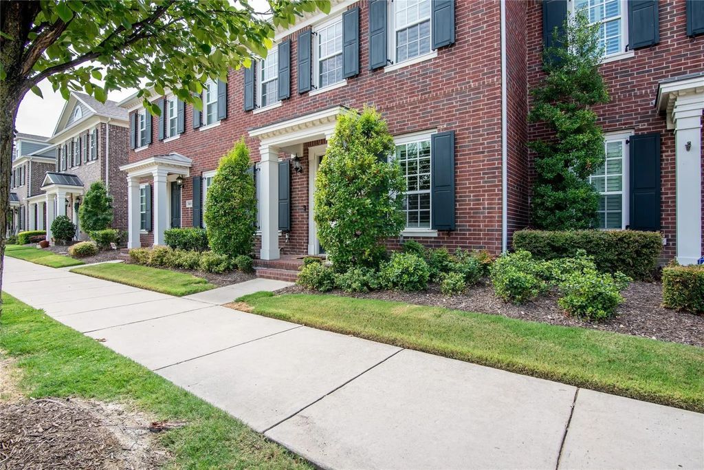 8047 Canal Street, Frisco