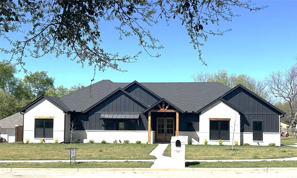 509 Emma Street, Grandview