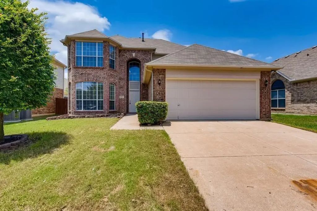 9937 Appletree Way, Fort Worth