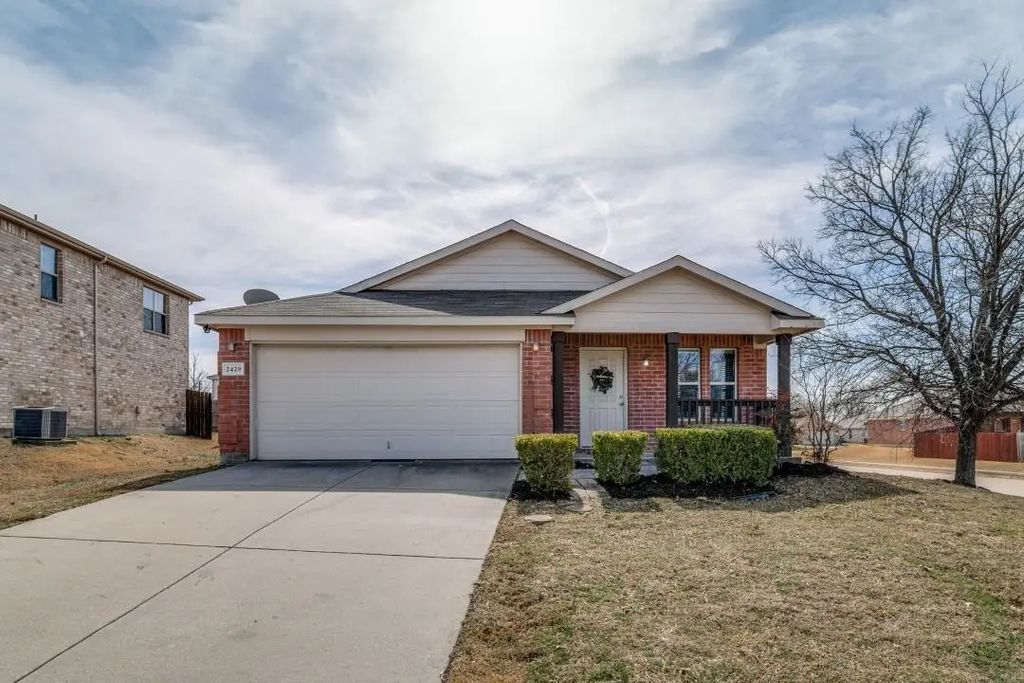 2429 N Emerald Lane, McKinney
