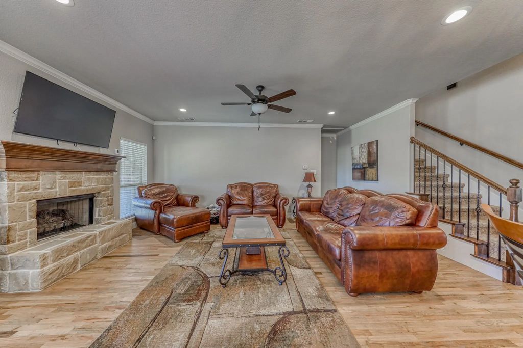 128 Breeders Drive, Willow Park