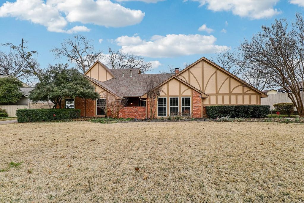 2212 Windsor Drive, Richardson