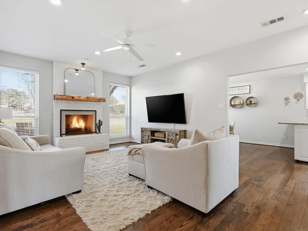 9105 Bryson Drive, Dallas