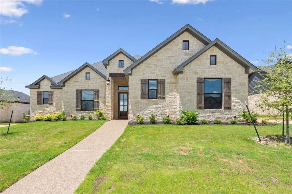 10109 Castleberry Lane, Waco