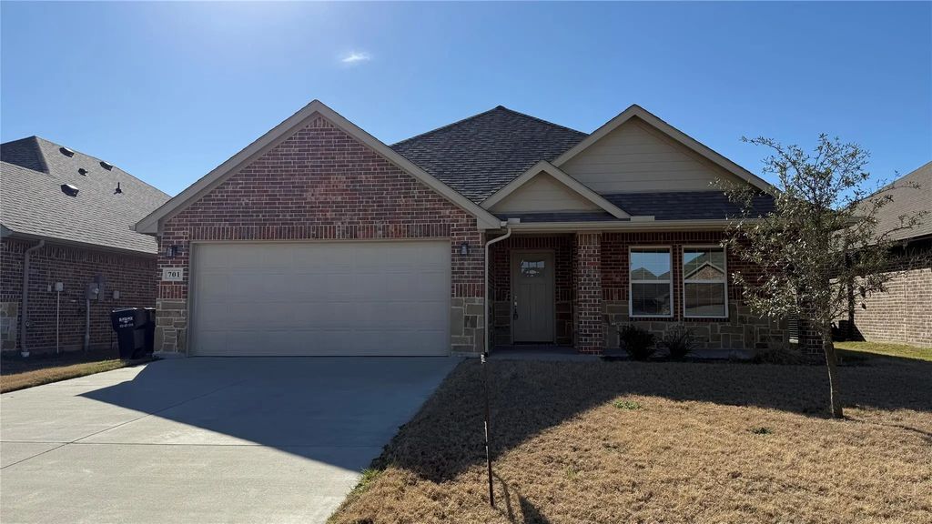 701 Ransom Way, Greenville