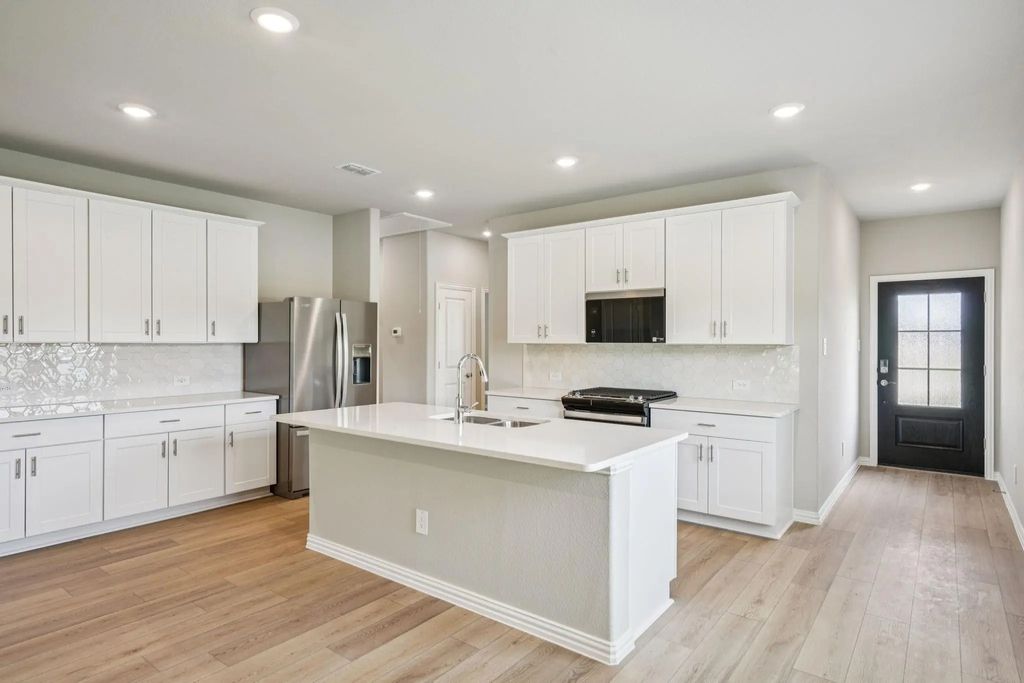 3607 Bridgeport Drive, Farmersville