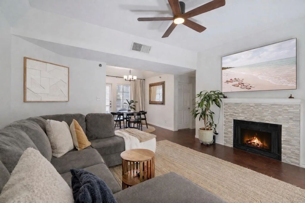 3105 San Jacinto Street 208, Dallas