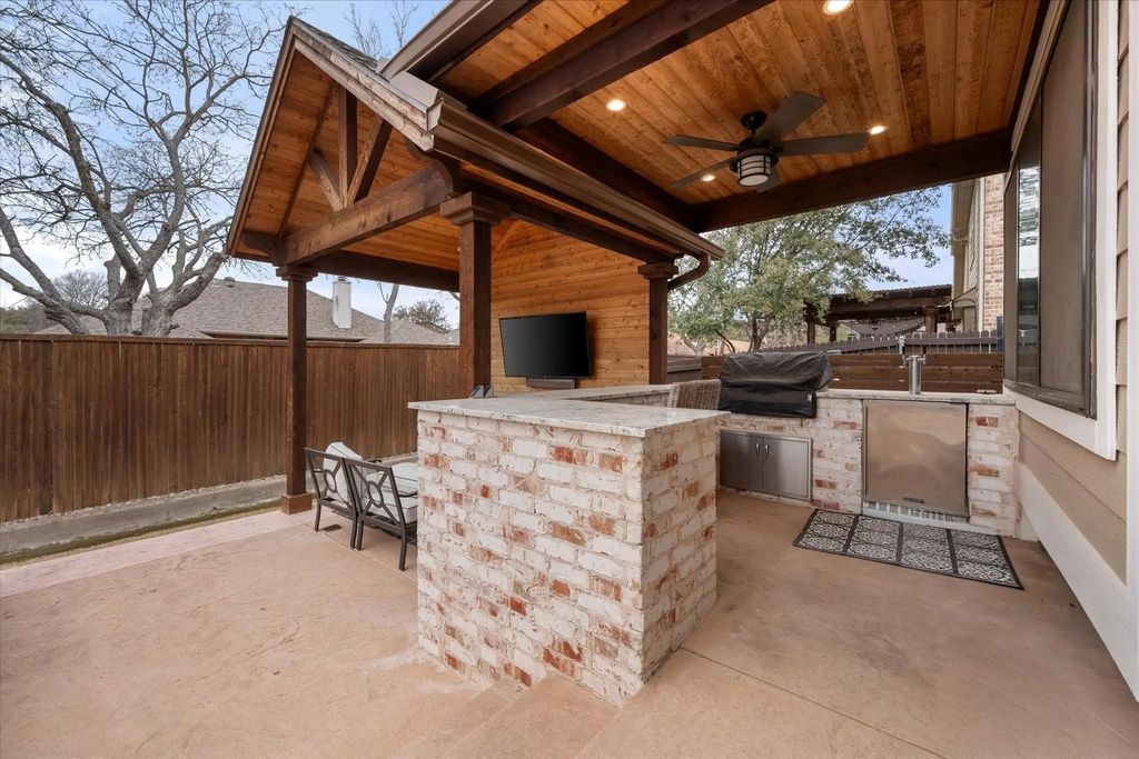 6713 Matador Ranch Road, North Richland Hills