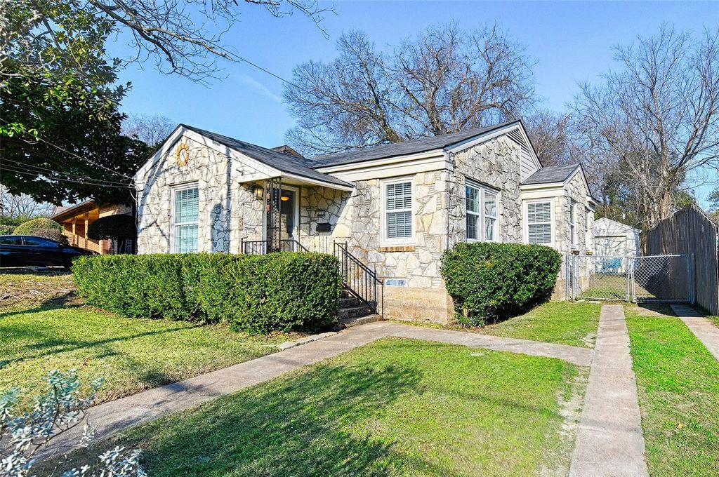 1707 Homewood Place, Dallas