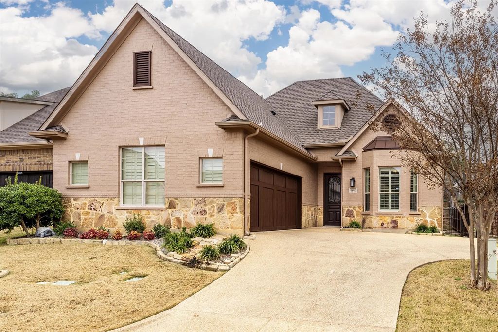 5807 Mira Lago Lane, Arlington