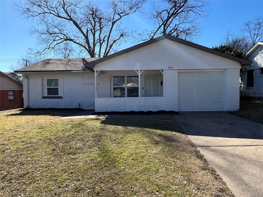 936 Bluewood Drive, Dallas