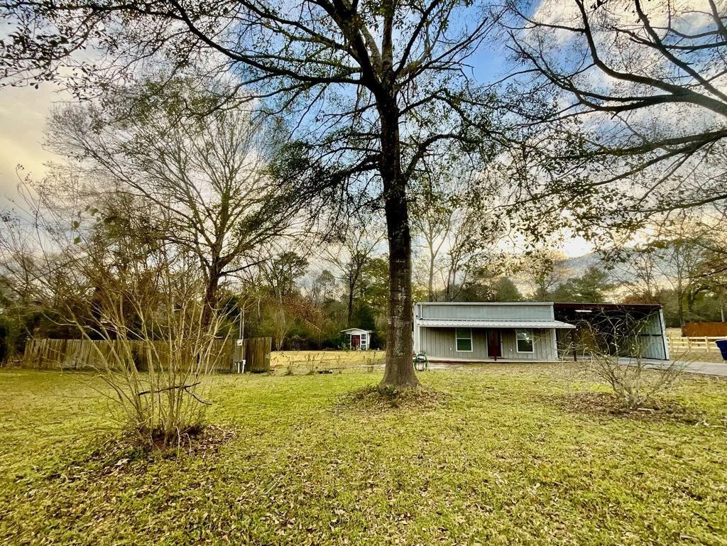 544 Keathley Road, Hudson
