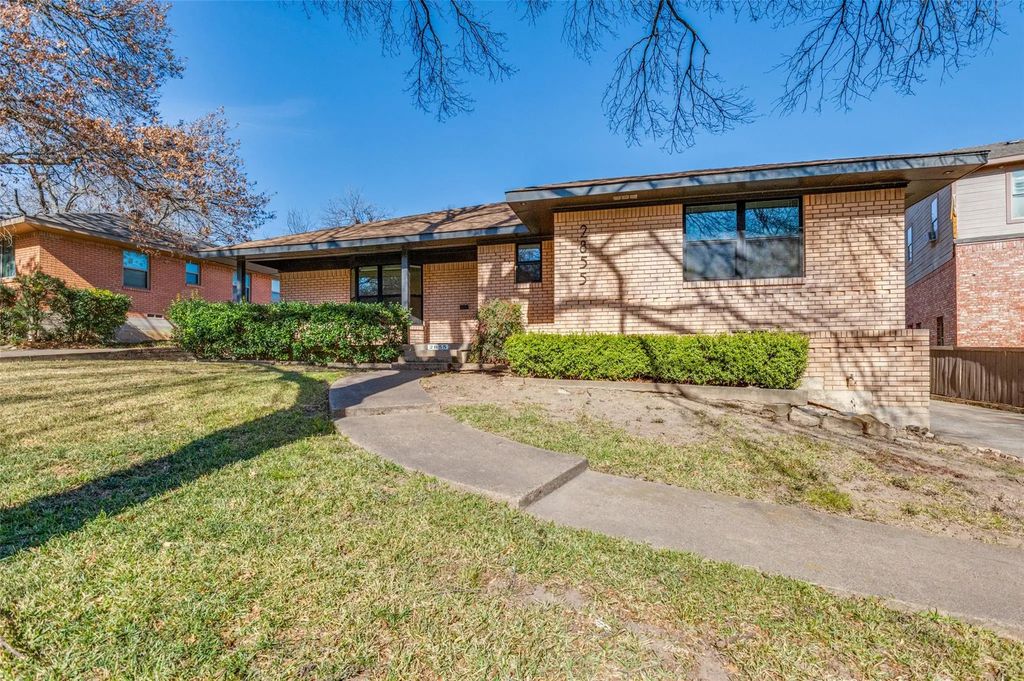 2855 S 9th Street, Dallas