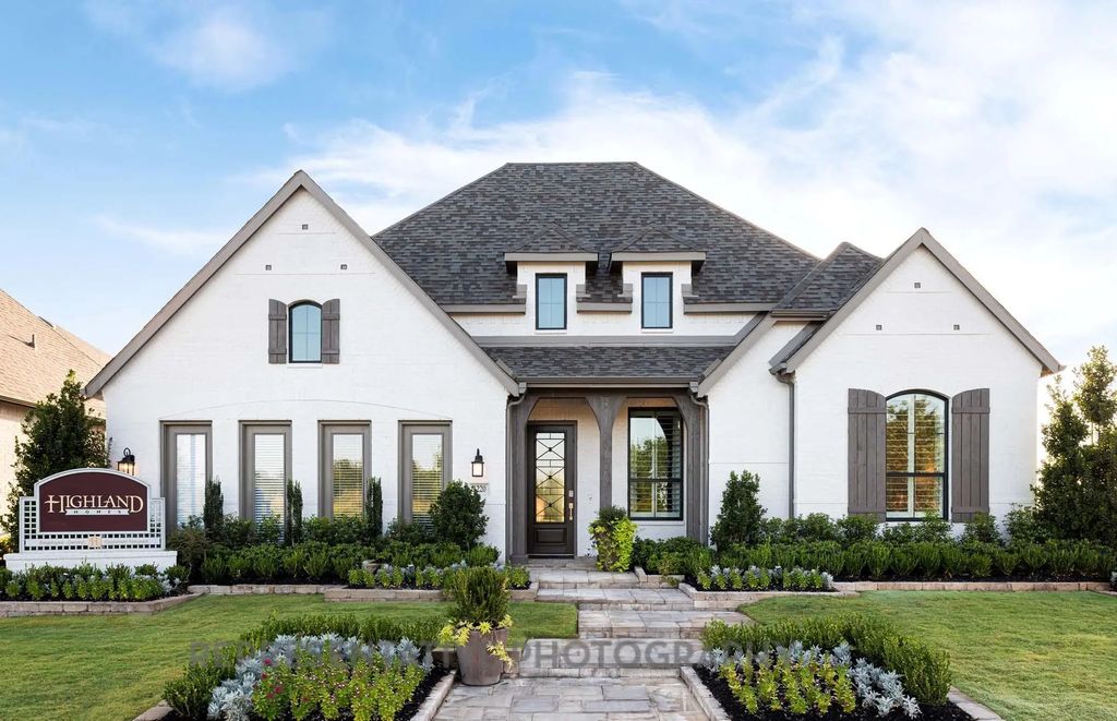1220 Abbeygreen Road, Forney