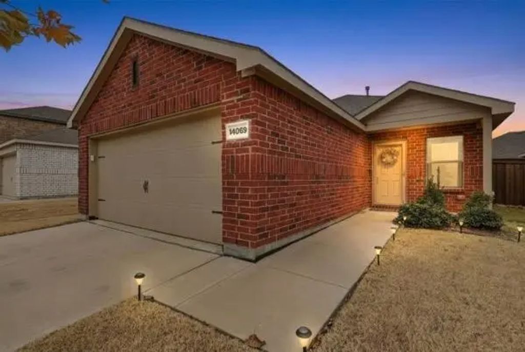14069 Haggerston Drive, Pilot Point
