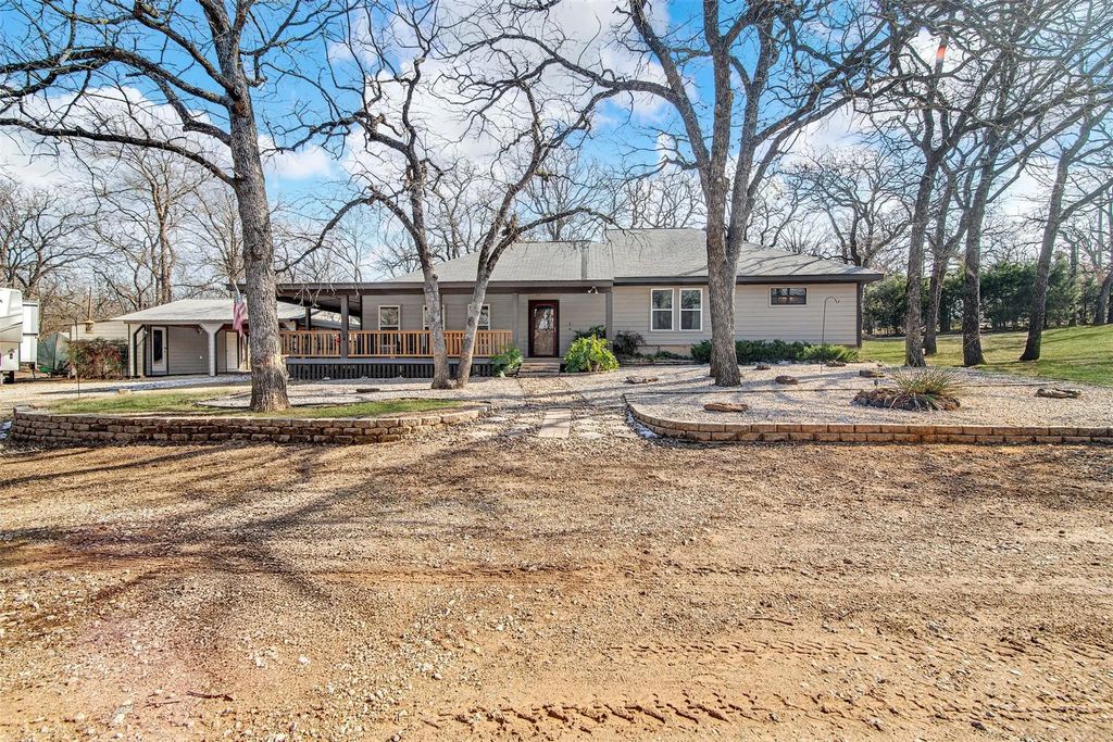 2521 Timber Road, Burleson