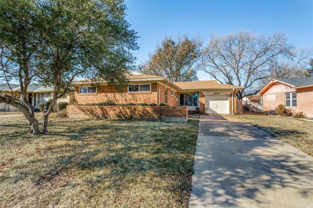 3129 Old Orchard Road, Garland