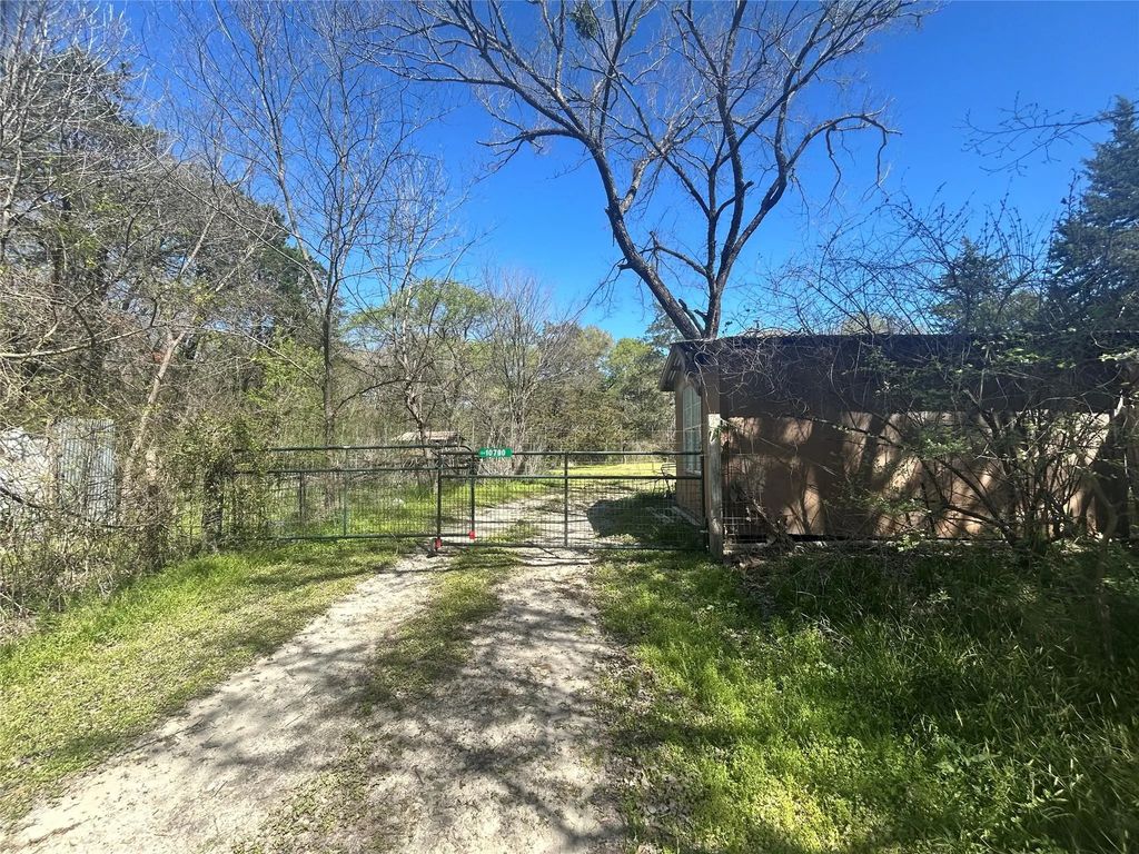10790 Newell Creek, Quinlan