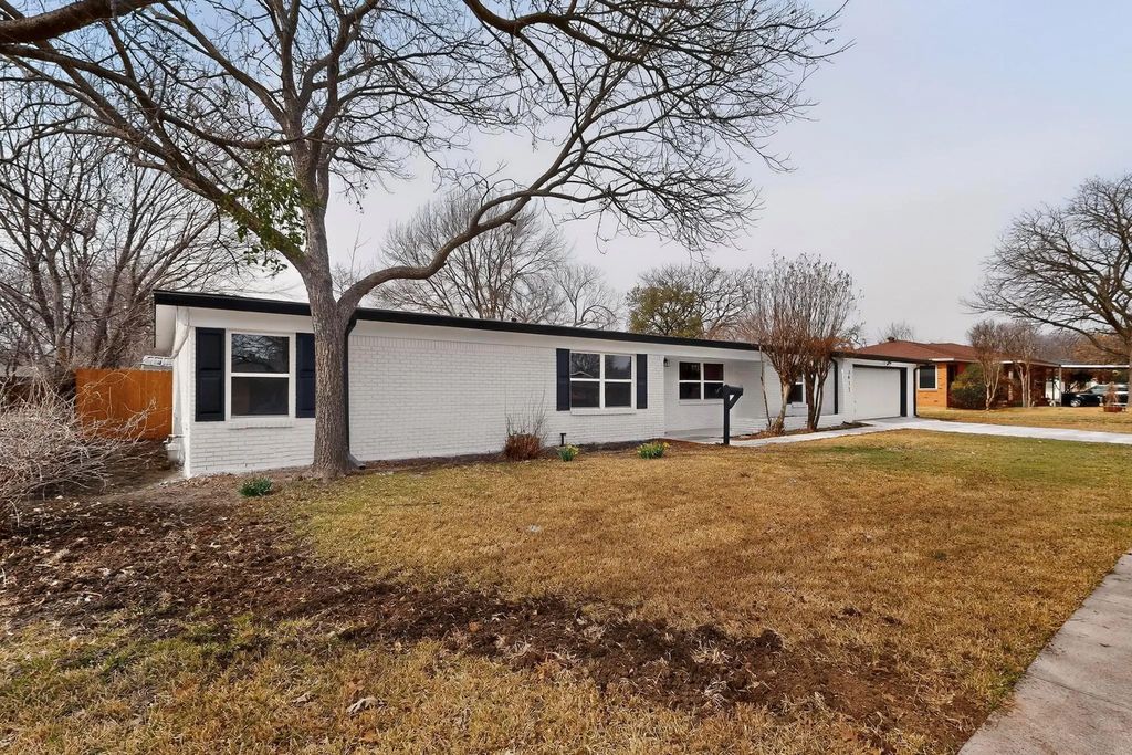 3617 Granada Drive, Richland Hills