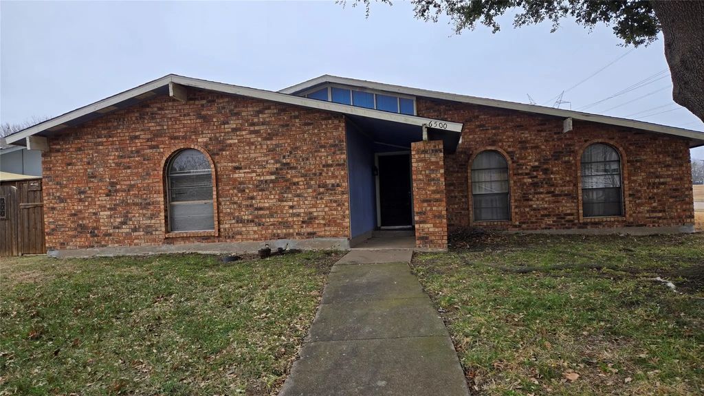 6500 Mesquite Trail, Plano