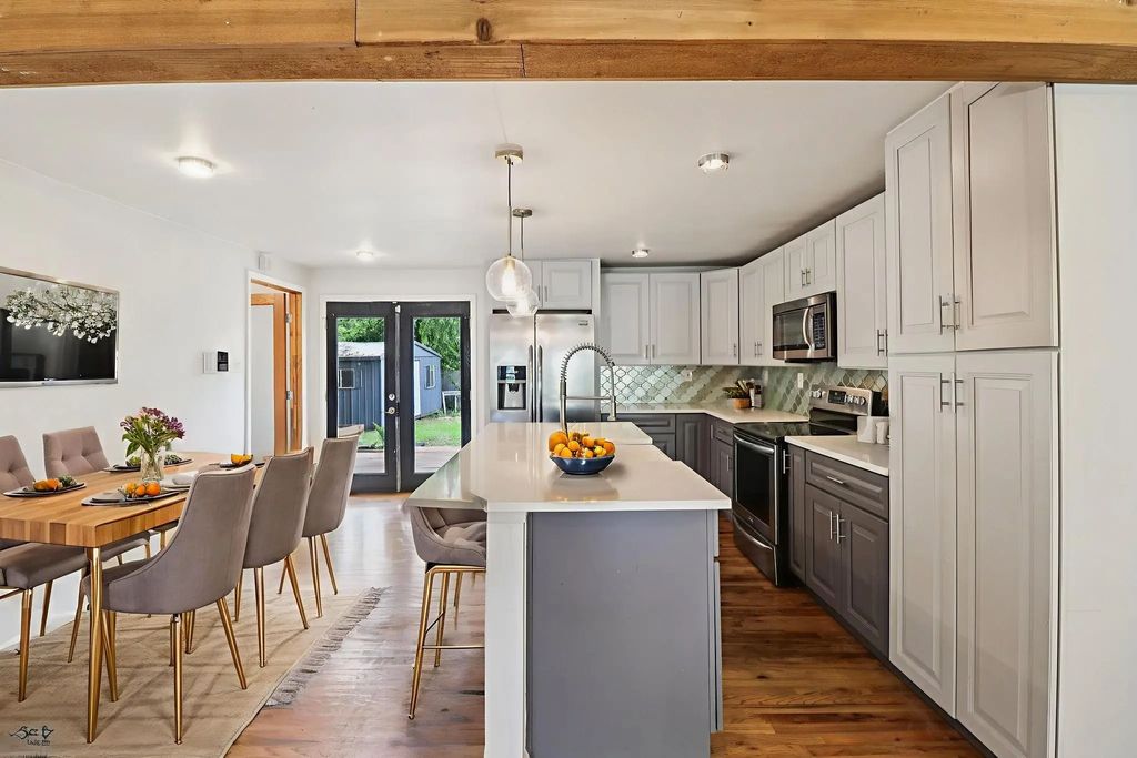 10649 Sylvia Drive, Dallas