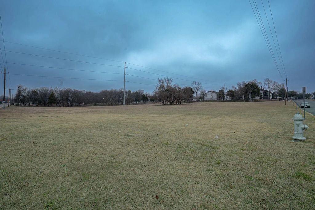 5220 Duck Creek Drive, Garland