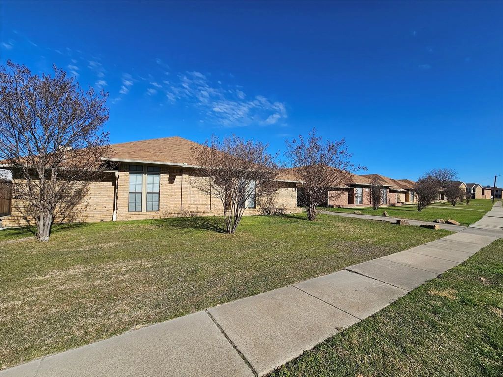 3149 Tudor Lane, Irving