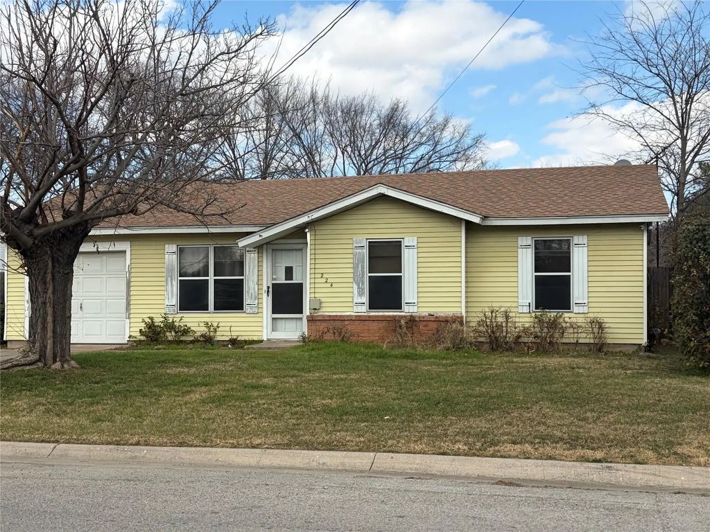224 Kay Lane, Saginaw