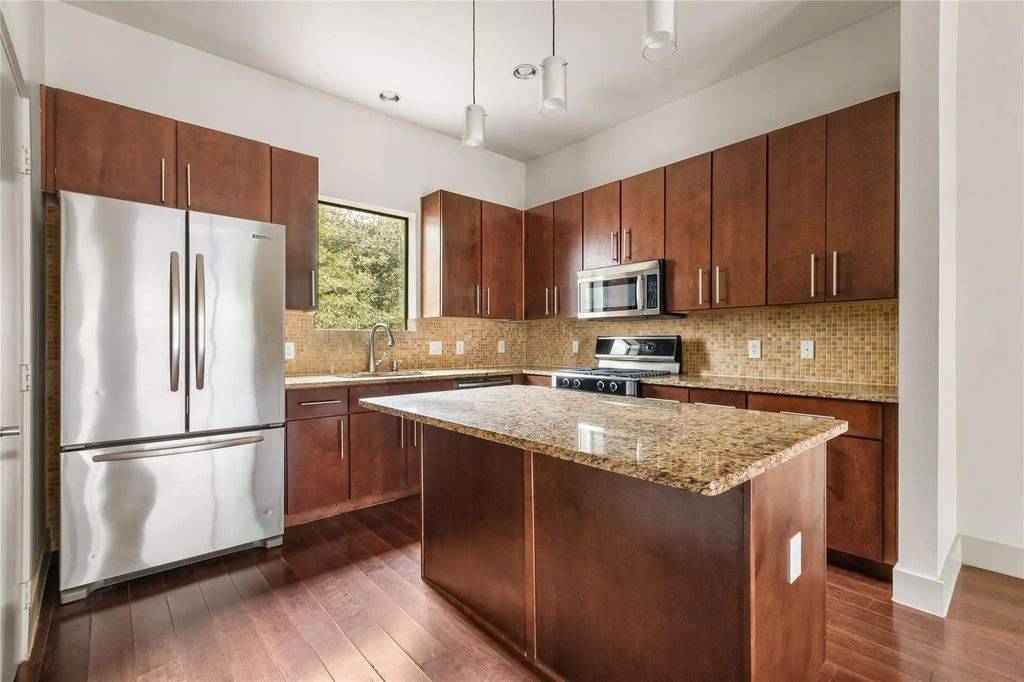 4111 Newton Avenue 5, Dallas
